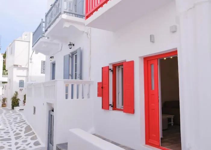 Mykonian Living The Lakka Residence