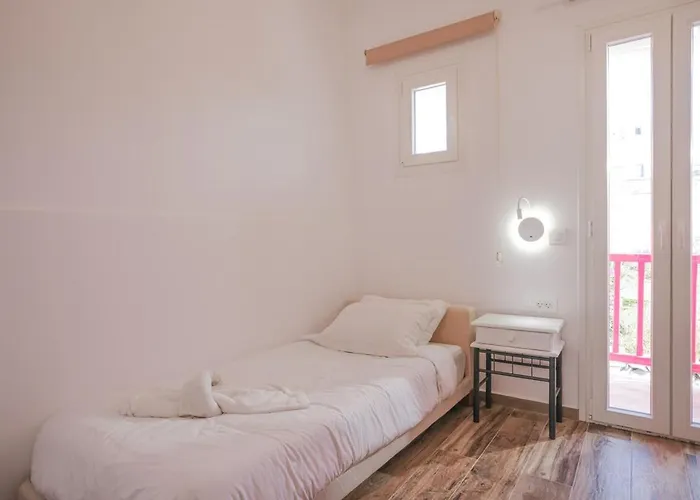 Mykonian Living The Lakka Residence