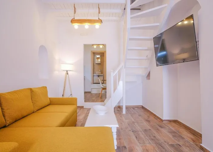 Mykonian Living The Lakka Casa vacanze