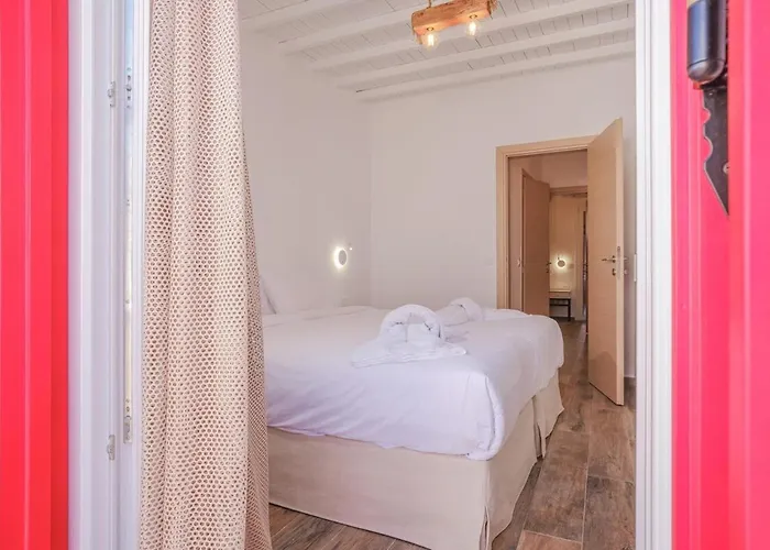 Mykonian Living The Lakka Casa vacanze *