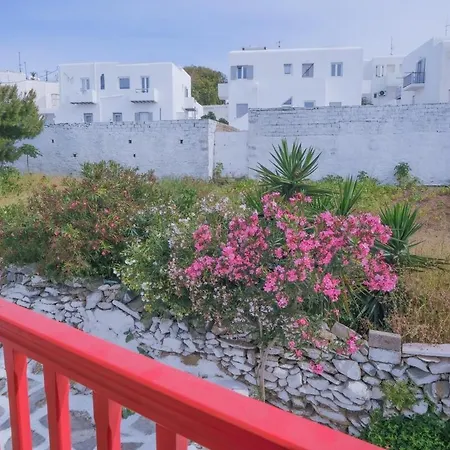 Mykonian Living The Lakka Residence Hébergement de vacances *