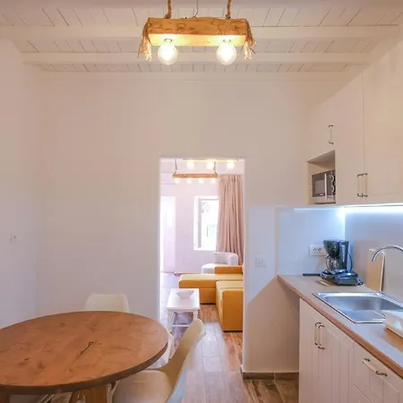 Holiday home Mykonian Living The Lakka Mykonos Town