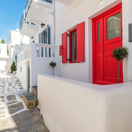 Holiday home Mykonian Living The Lakka *