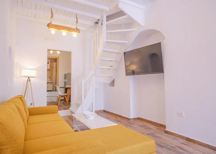 Mykonian Living The Lakka Сasa de vacaciones *